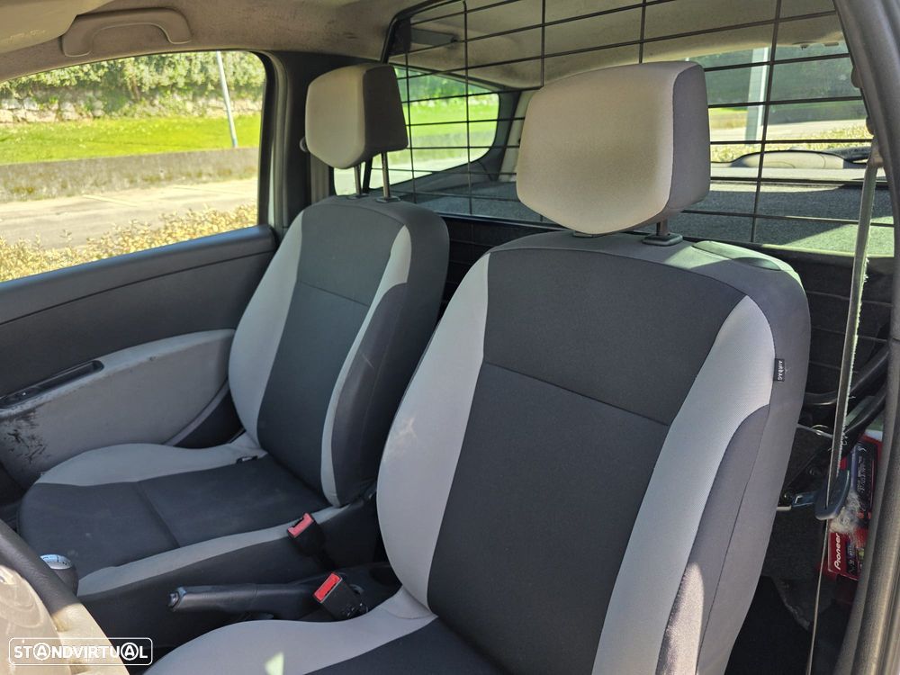 Renault Clio 1.5 dCi Pack - 8