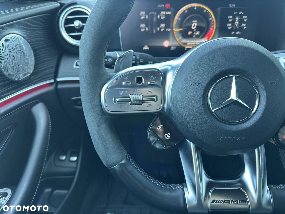 Mercedes-Benz Klasa E - 18