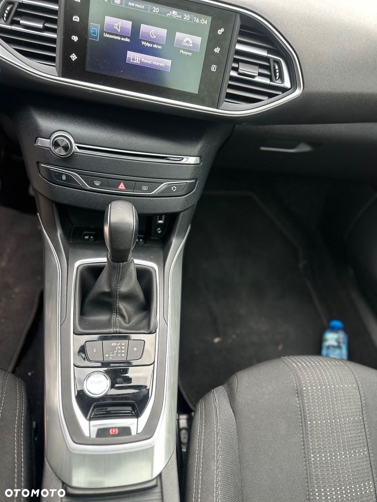 Peugeot 308 - 14