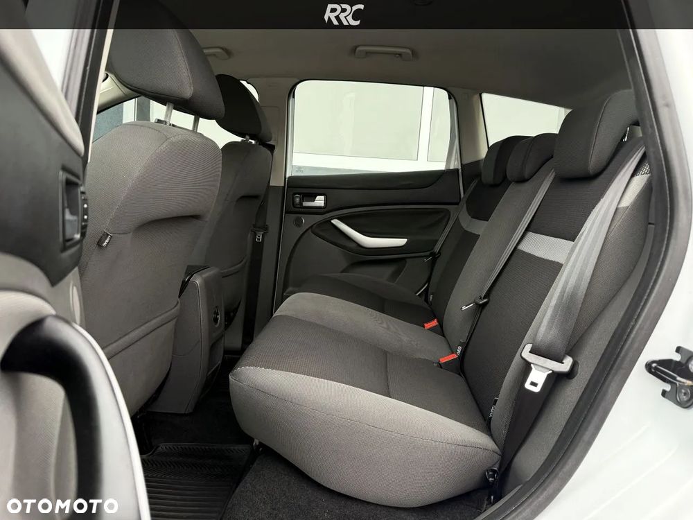 Ford Kuga 2.0 TDCi Titanium - 27