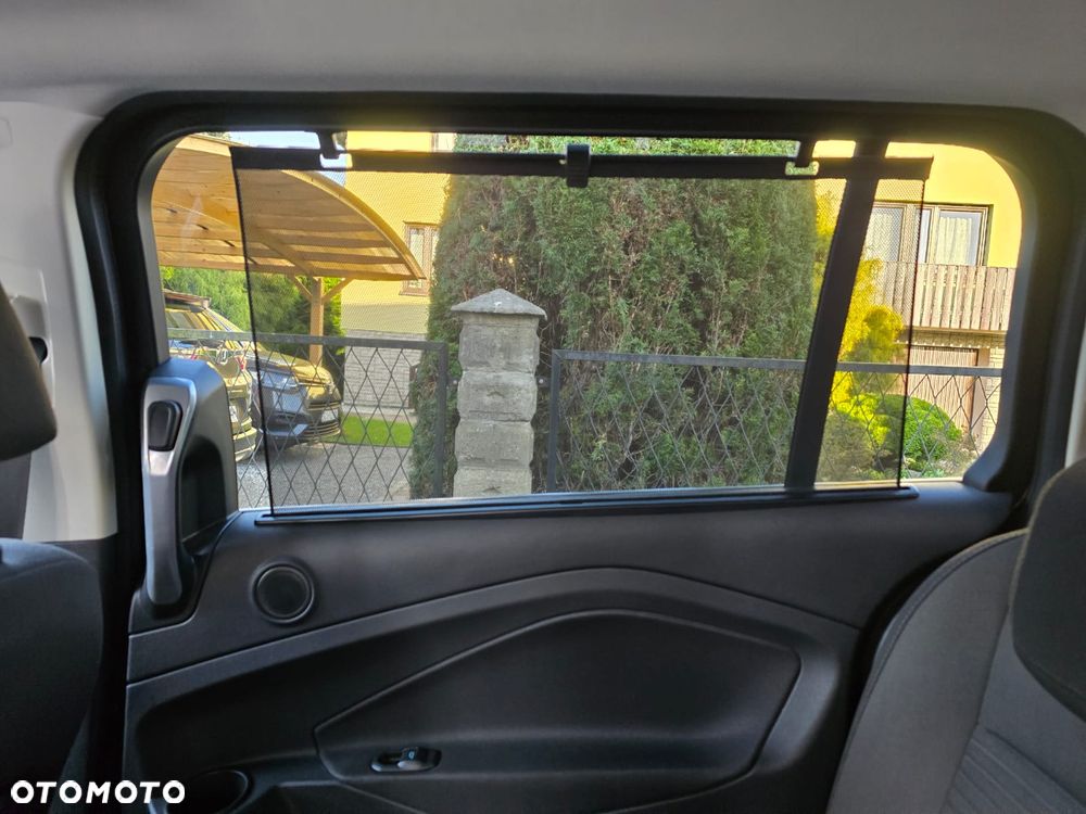 Ford Grand C-MAX 1.0 EcoBoost Titanium ASS - 37