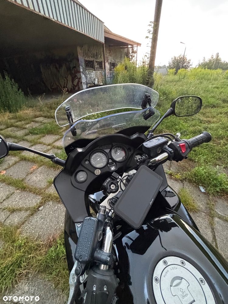 Honda CBF - 8