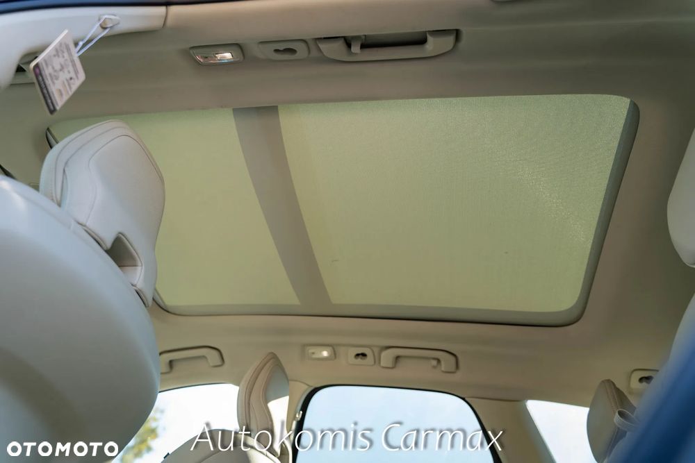 Volvo XC 60 T5 AWD Momentum - 28