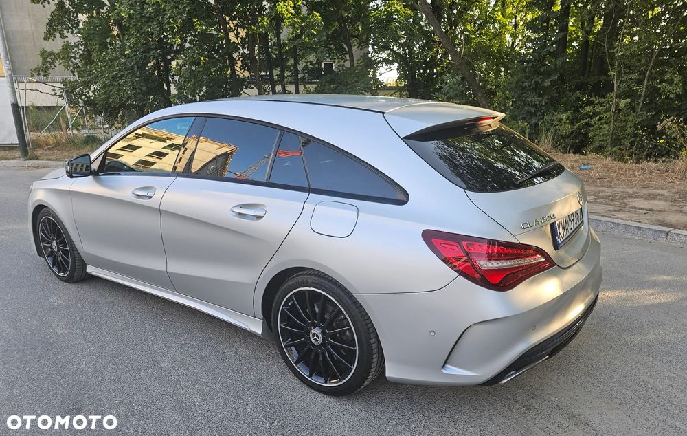 Mercedes-Benz CLA 220 4-Matic AMG Line - 7