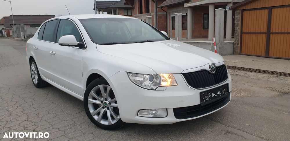 Skoda Superb 1.9 TDI GreenLine - 2