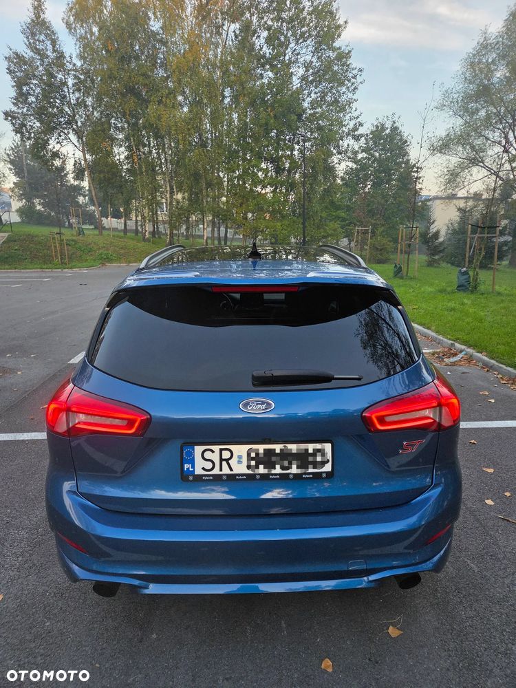 Ford Focus - 4