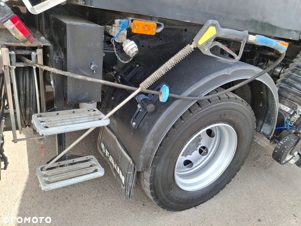 Renault D16 Midlum Zamiatarka FAUN Karcher Listwa Wysokiego Ciśnienia Euro 6 PM10 2 Silniki 2650 MTH Szczotki L/R Rura Do Liści - 23