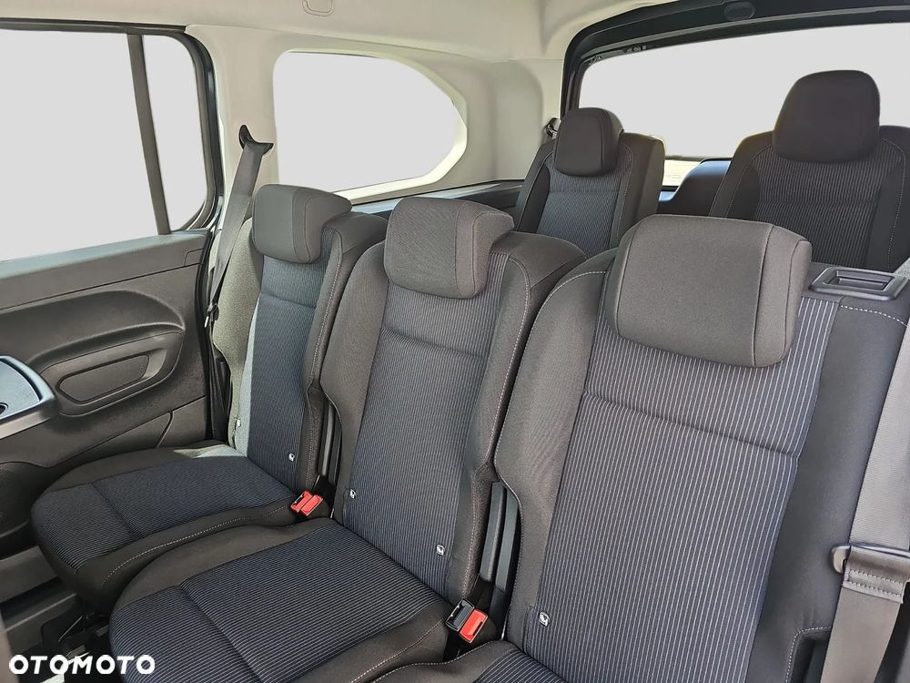 Fiat Qubo 1.5 D 7-Sitzer Icon - 19