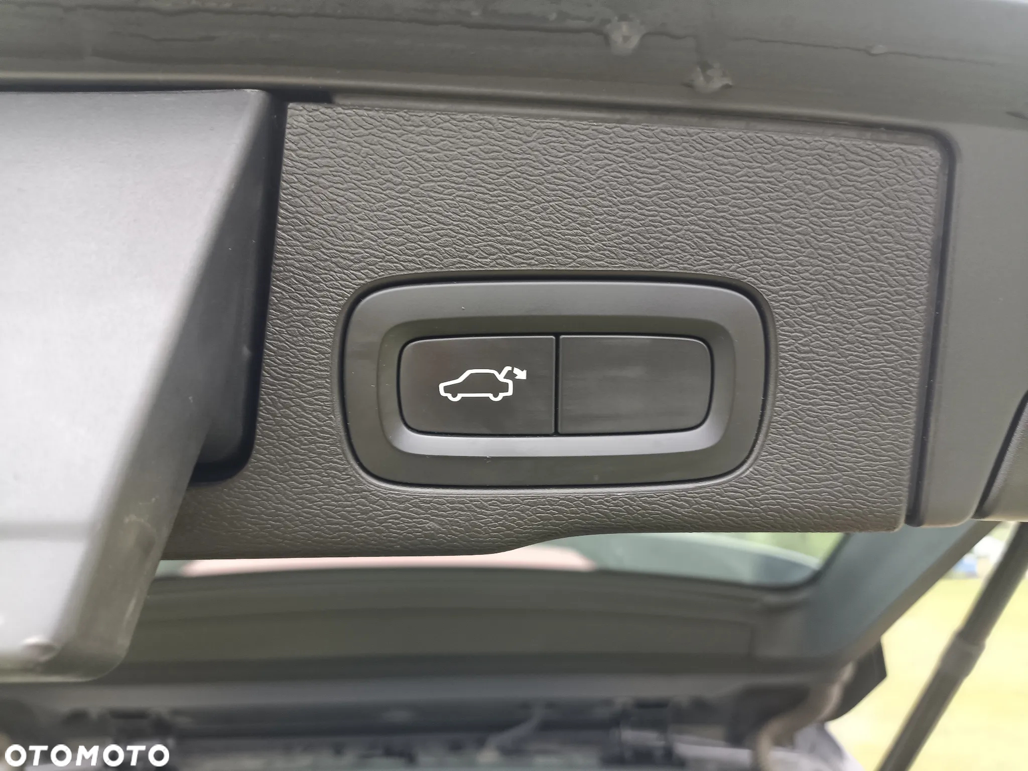 Volvo XC 60 D4 Momentum Pro - 20