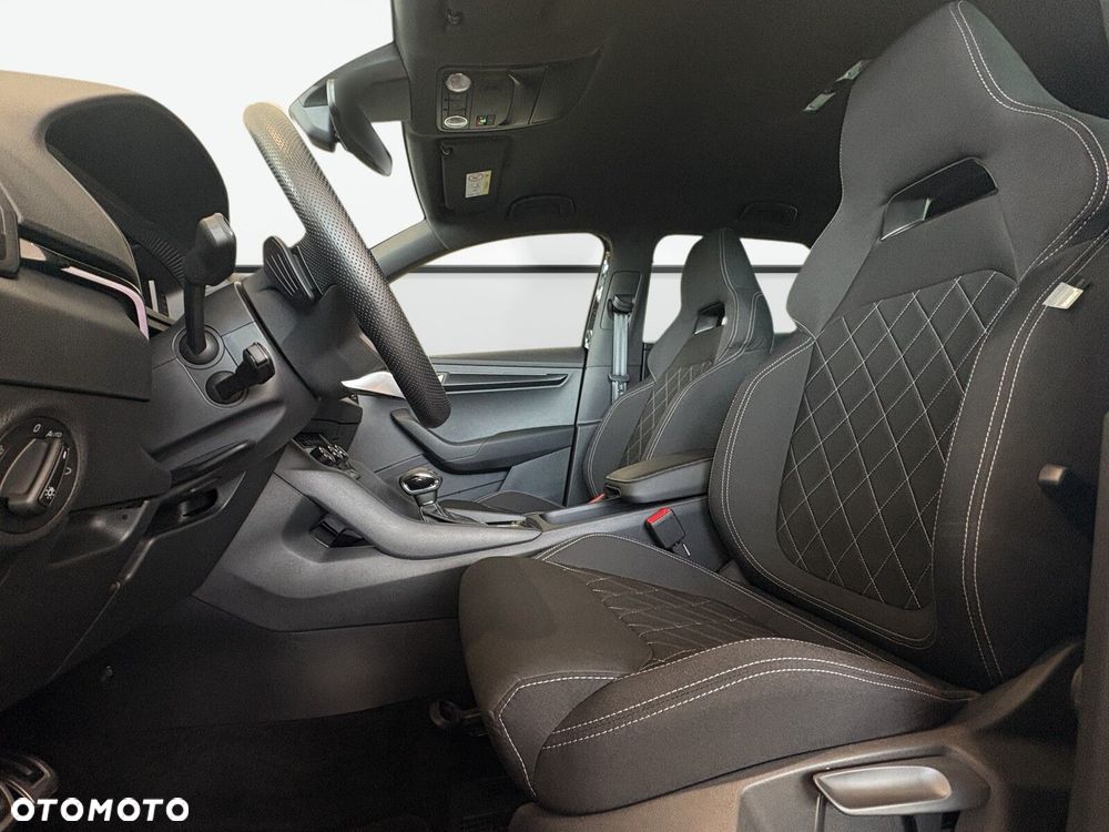 Skoda Karoq 2.0 TDI SCR 4x2 Sportline DSG - 11