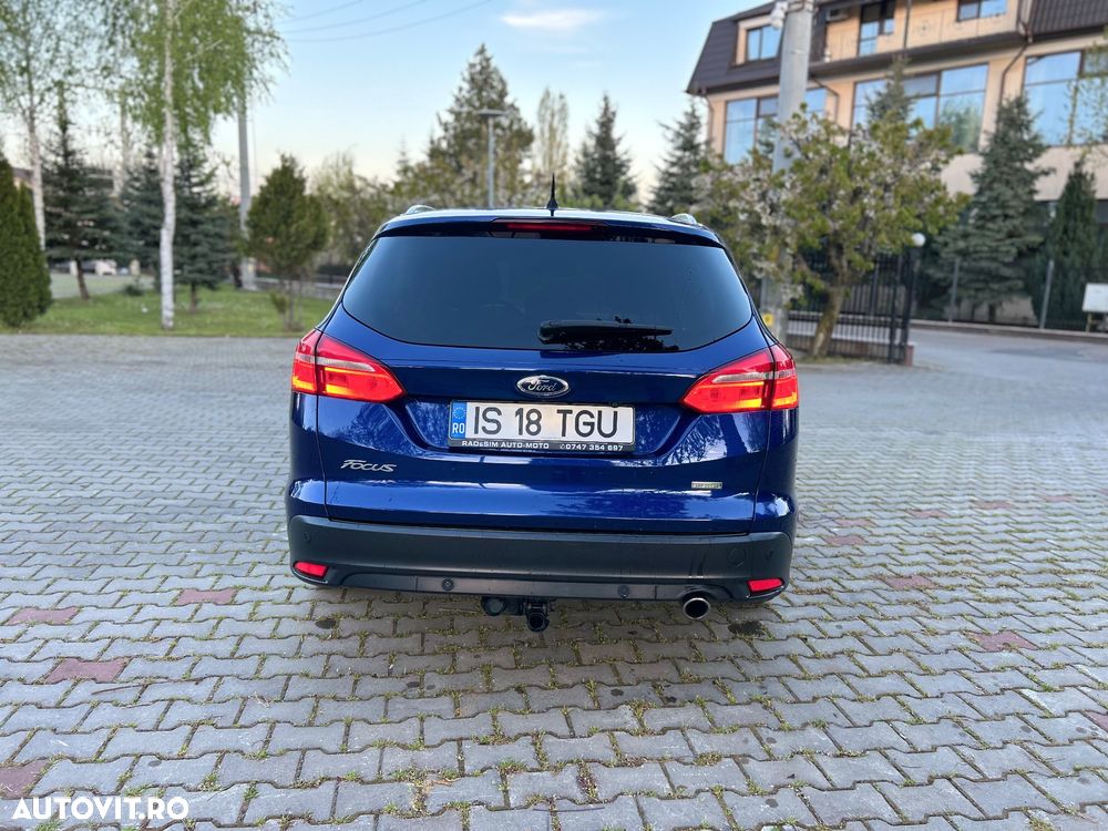 Ford Focus 1.5 EcoBoost Titanium - 6