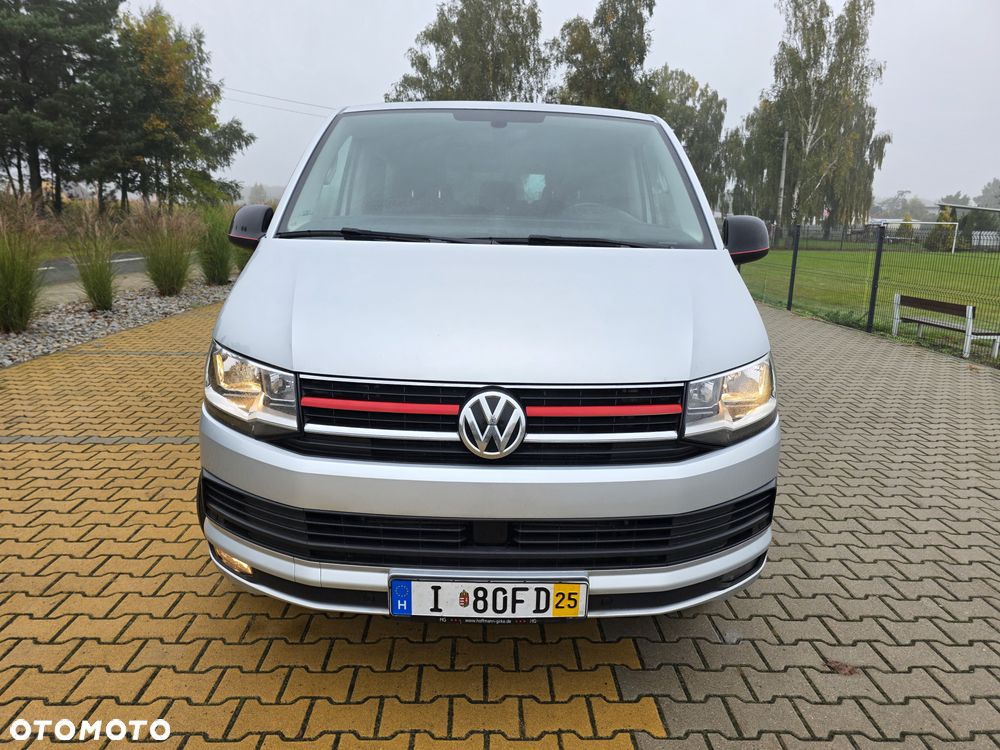 Volkswagen Caravelle 6.1 2.0 TDI L2 Comfortline DSG - 2