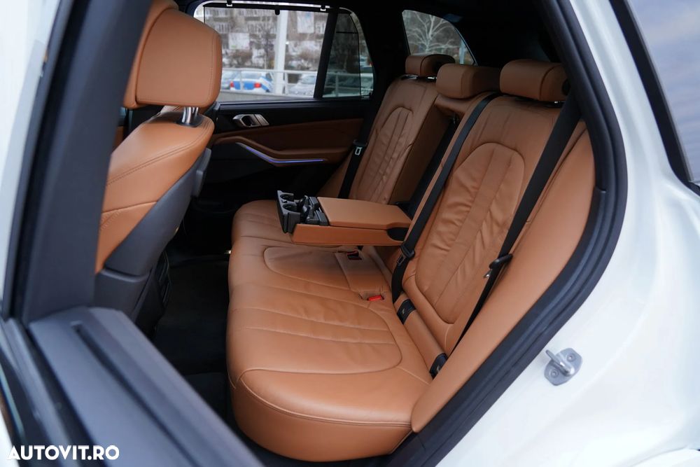 BMW X5 xDrive40i - 9