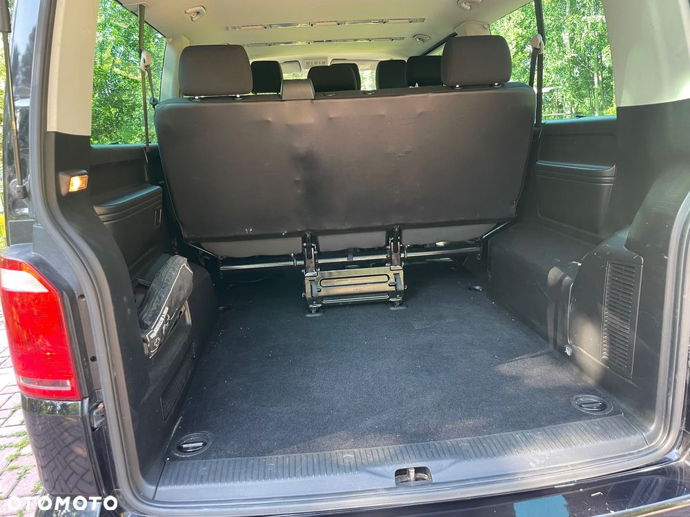 Volkswagen Caravelle - 16