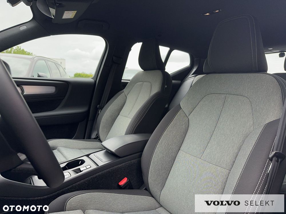 Volvo XC 40 - 11
