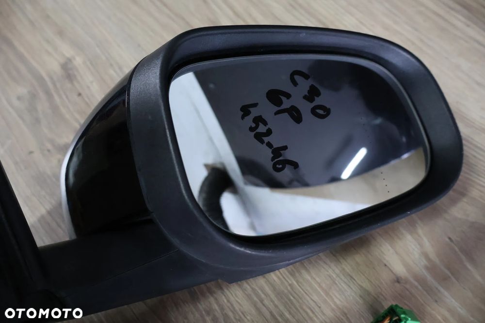 VOLVO C30 06-10 LUSTERKO PRAWE 452-46 6PIN EUROPA - 9