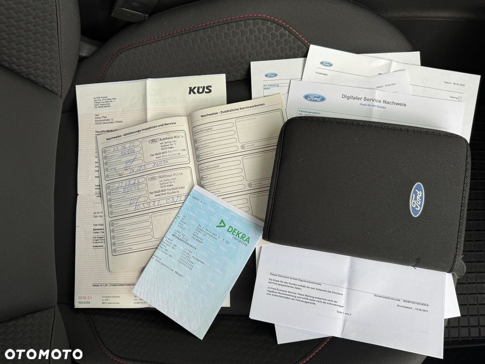 Ford Focus 1.5 EcoBoost ST-Line - 26
