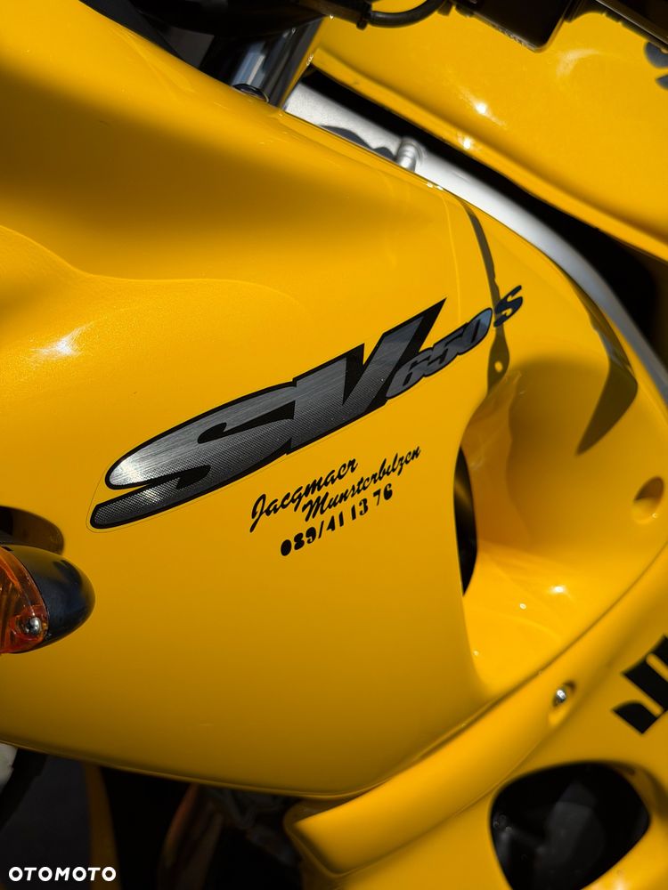 Suzuki SV - 28