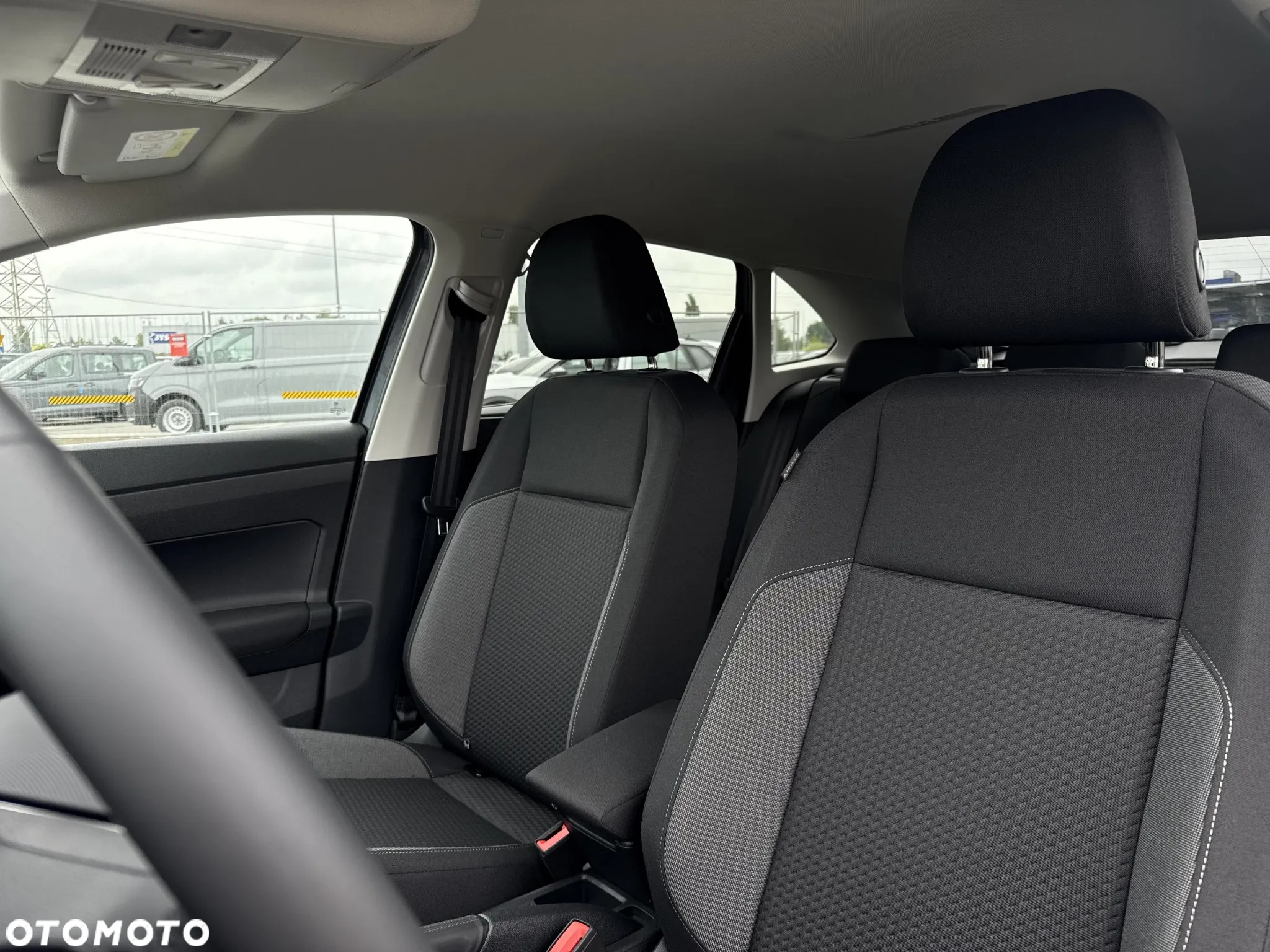 Volkswagen Taigo 1.0 TSI Life Plus DSG - 12