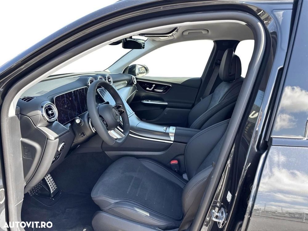 Mercedes-Benz GLC 300 e 4MATIC - 12