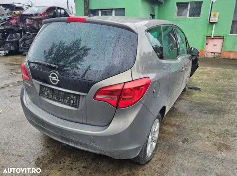 Fuzeta dreapta fata 90498811 Opel Meriva 2 [2010 - 2014] 1.4 benzina - 7