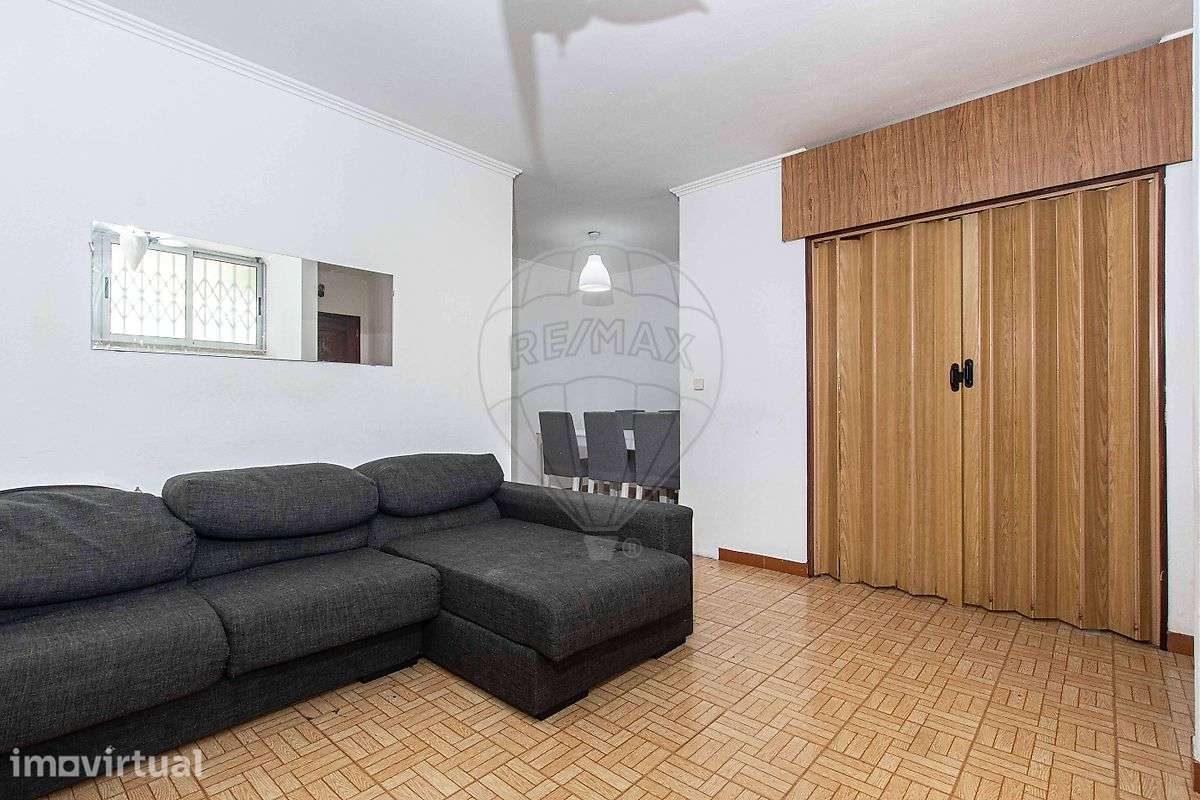 Apartamento T2 para arrendamento - Grande imagem: 2/21