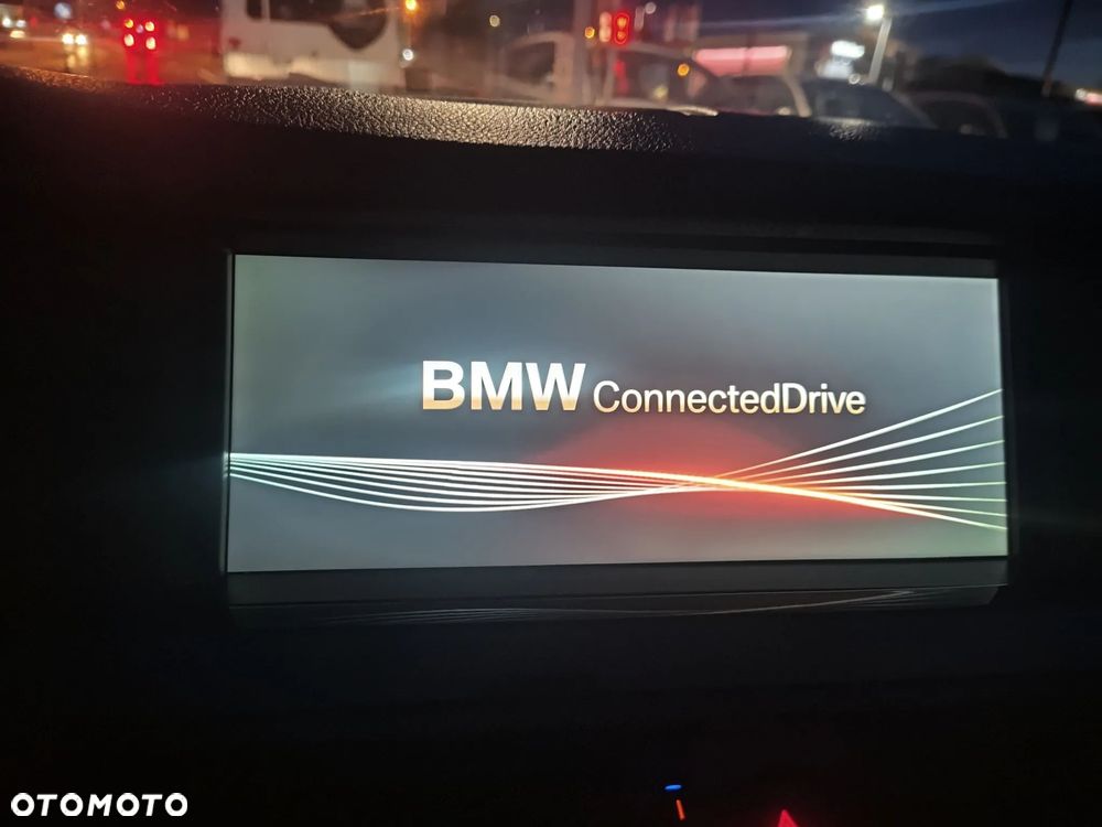 BMW Seria 5 - 24