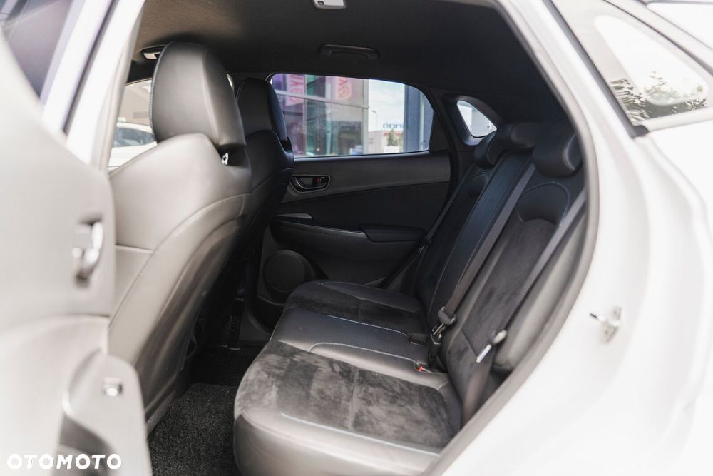 Hyundai Kona - 26