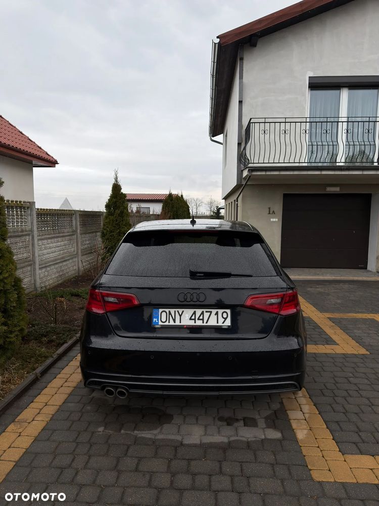 Audi A3 Sportback 2.0 TDI quattro S tronic sport - 2