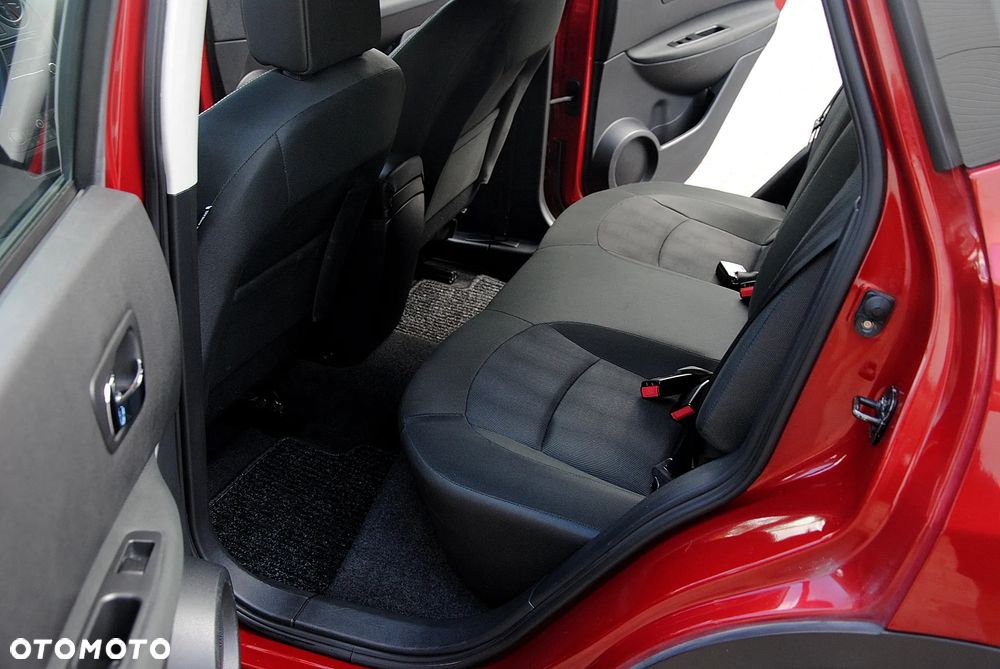 Nissan Qashqai - 9