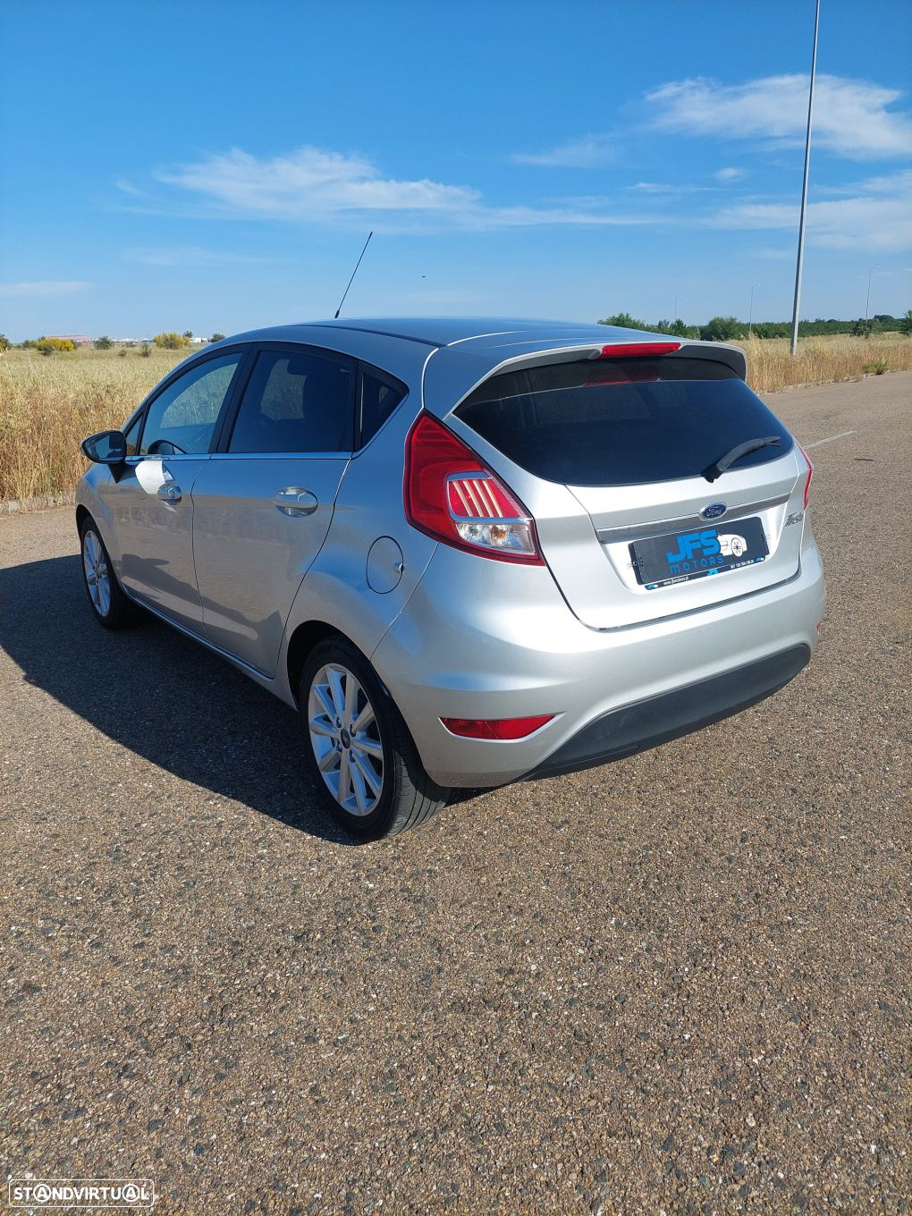 Ford Fiesta 1.0 Ti-VCT Titanium - 5