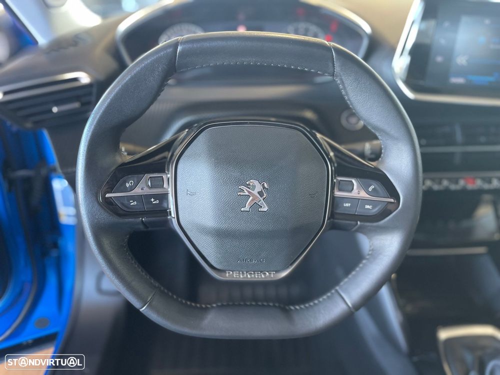 Peugeot 2008 1.2 PureTech Allure Pack - 11