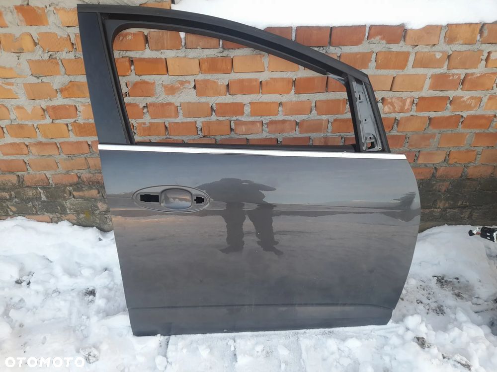 Drzwi prawe przód przednie Ford C-Max II MK2 lift kod lakieru BE - 1