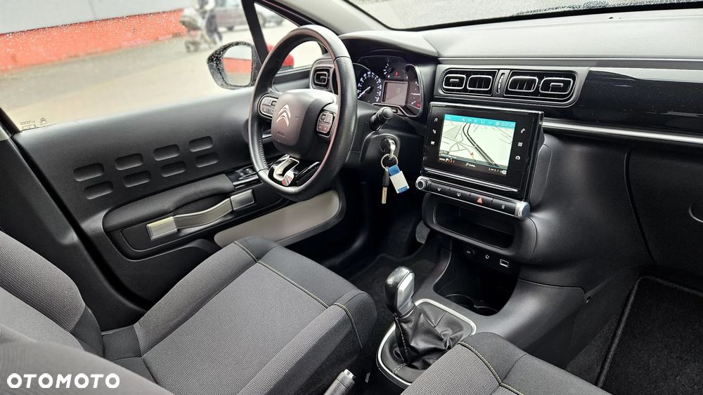 Citroën C3 Pure Tech 110 Stop&Start RED BLOCK - 37