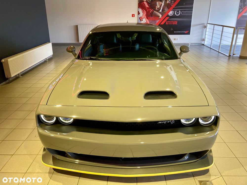 Dodge Challenger 6.2 Hellcat Widebody - 2