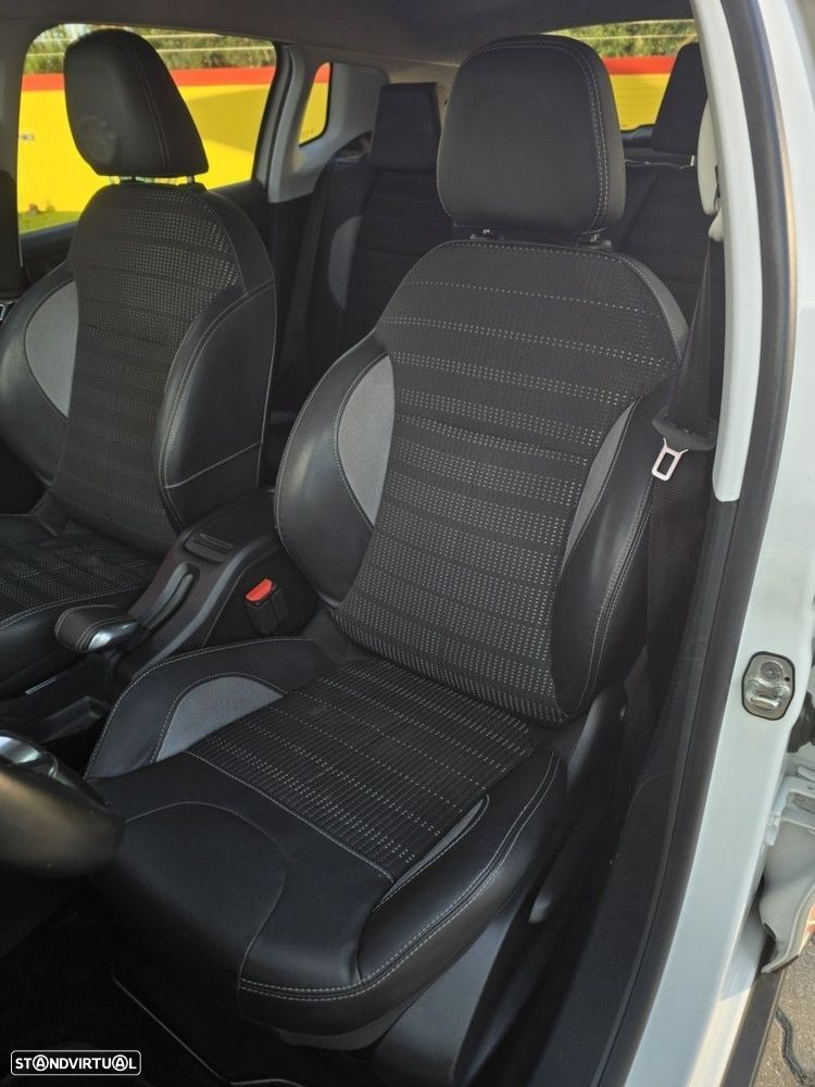 Peugeot 2008 1.6 e-HDi Allure 2-Tronic - 9