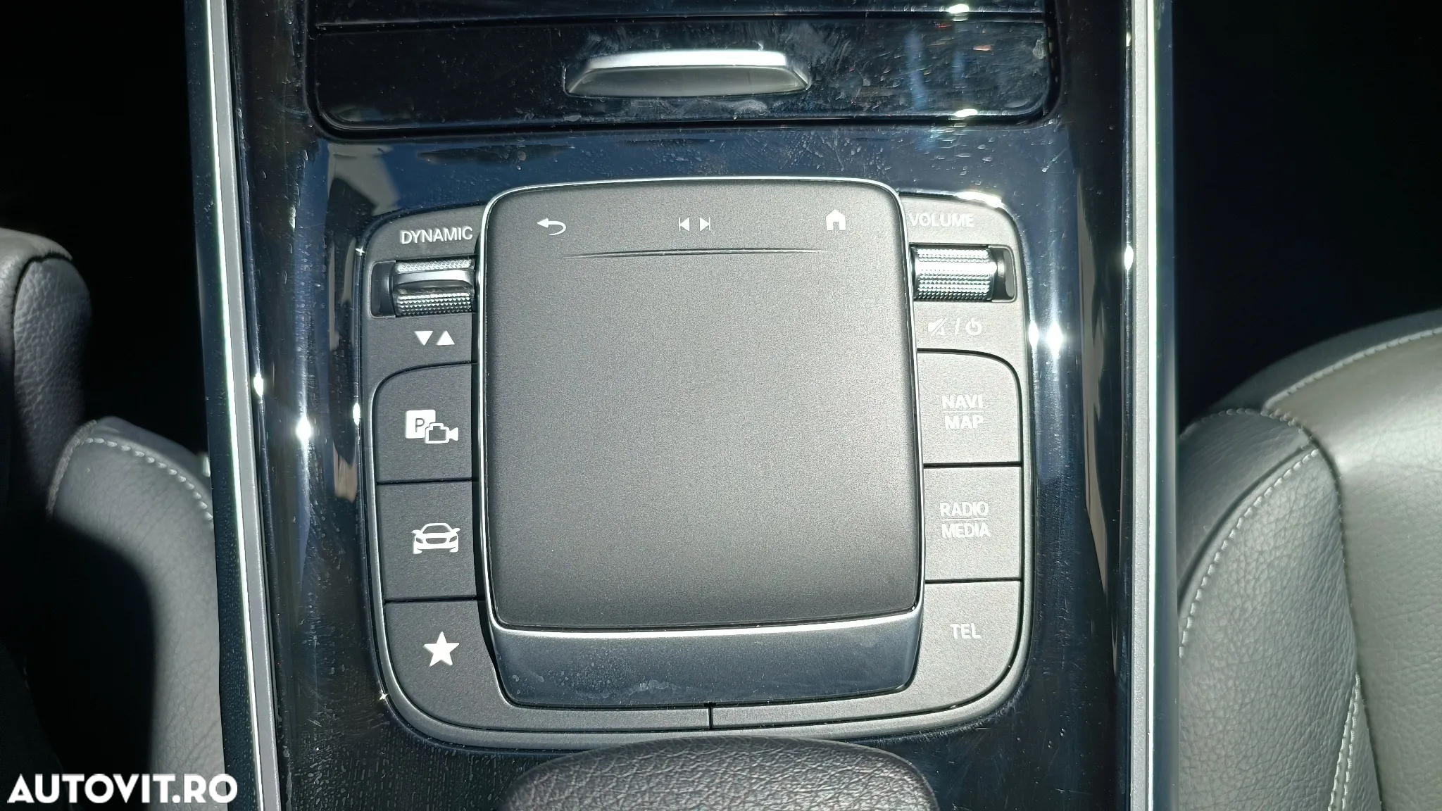 Mercedes-Benz GLB 250 4MATIC Aut. - 31