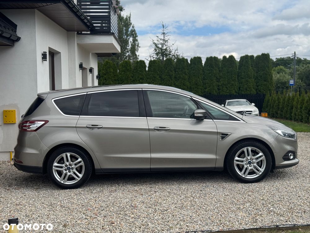 Ford S-Max 2.0 TDCi 4WD Titanium PowerShift - 7