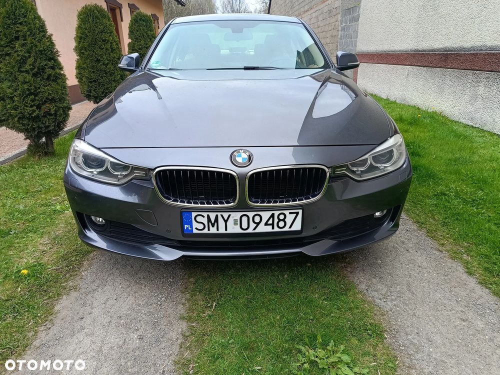 BMW Seria 3 320d DPF Edition Exclusive - 6