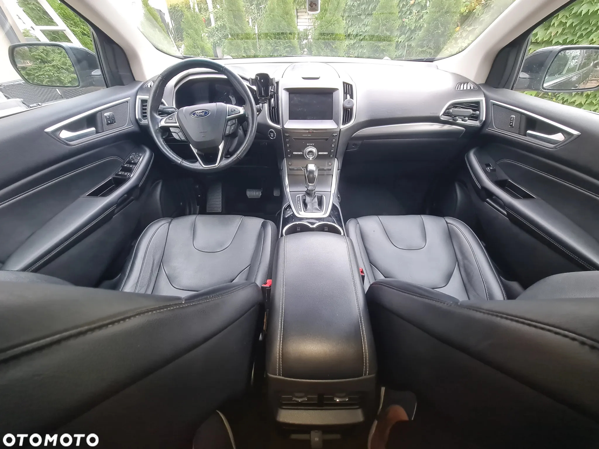 Ford Edge - 16