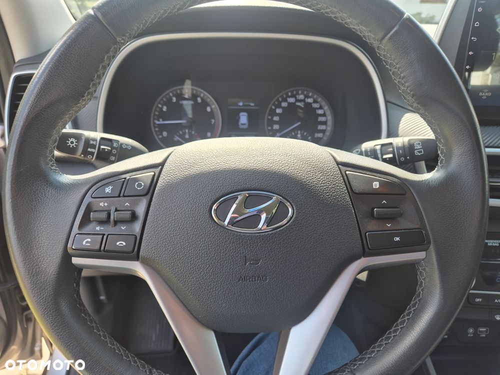 Hyundai Tucson 1.6 GDi 2WD Pure - 24