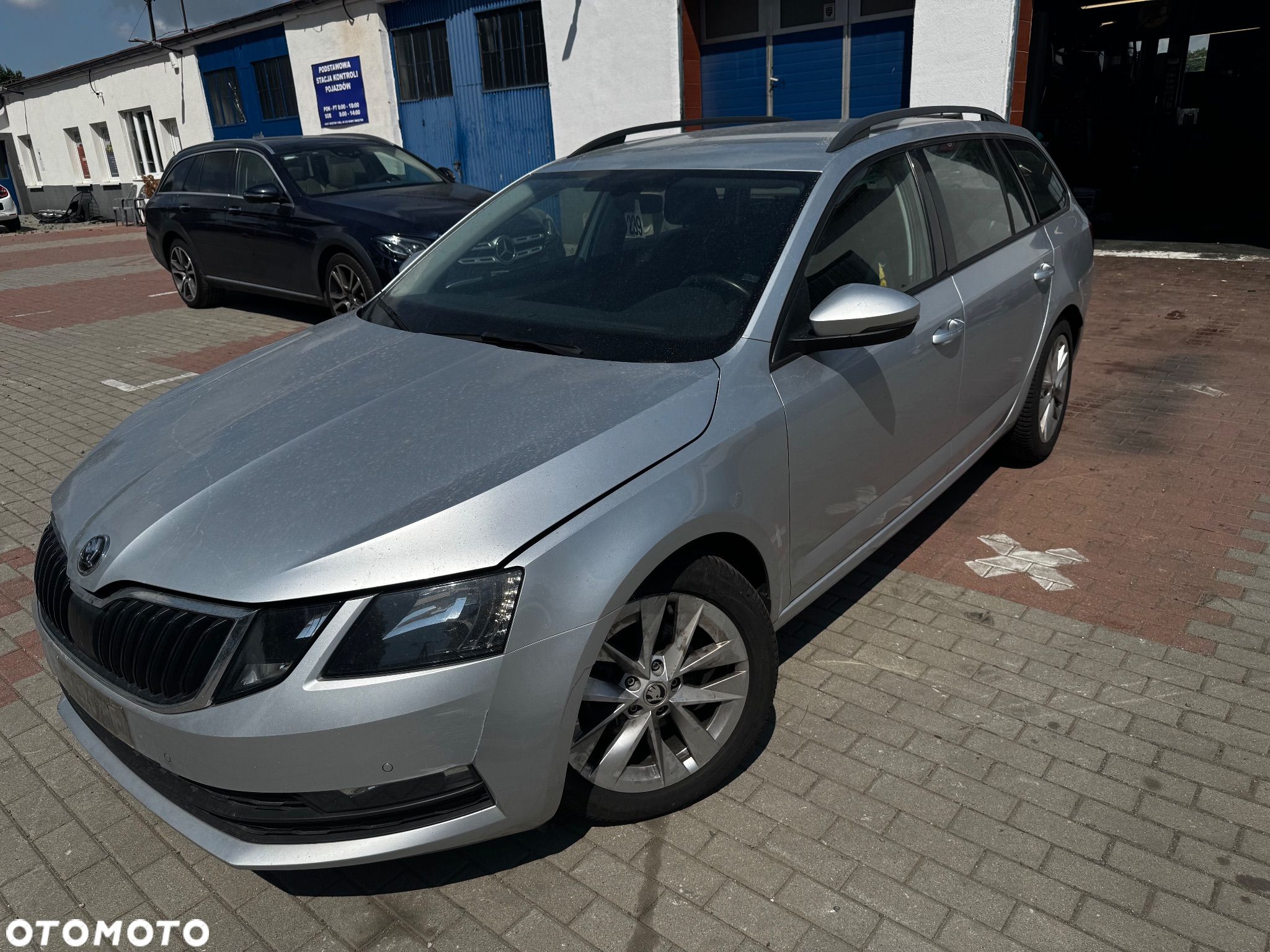 Skoda Octavia 2.0 TDI 4x4 Clever DSG - 1
