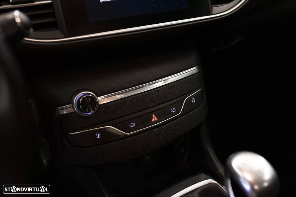 Peugeot 308 SW 1.6 BlueHDi Allure - 13