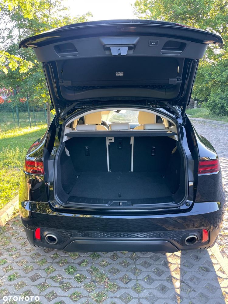 Jaguar E-Pace 2.0 P200 mHEV AWD - 2