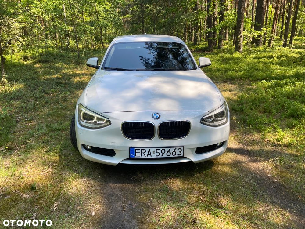 BMW Seria 1 114i - 12