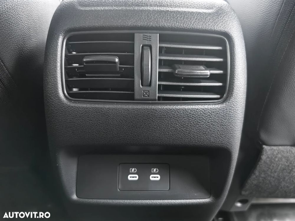 Nissan Qashqai 1.3 l 156CP X-Tronic MHEV N-Connecta - 35