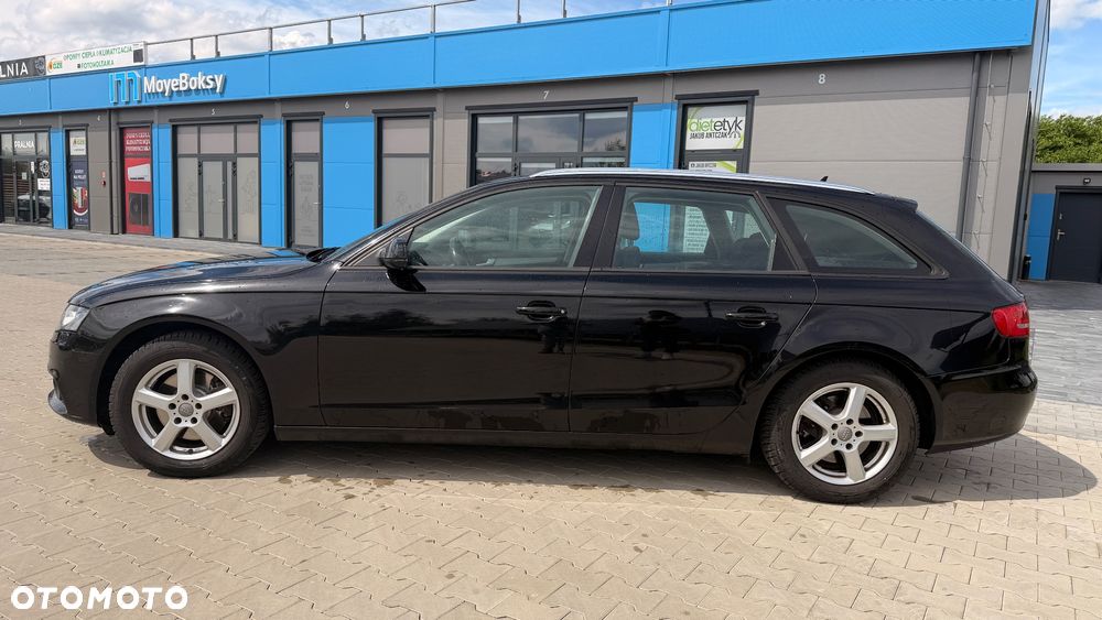 Audi A4 Avant 2.0 TDI Multitronic - 9