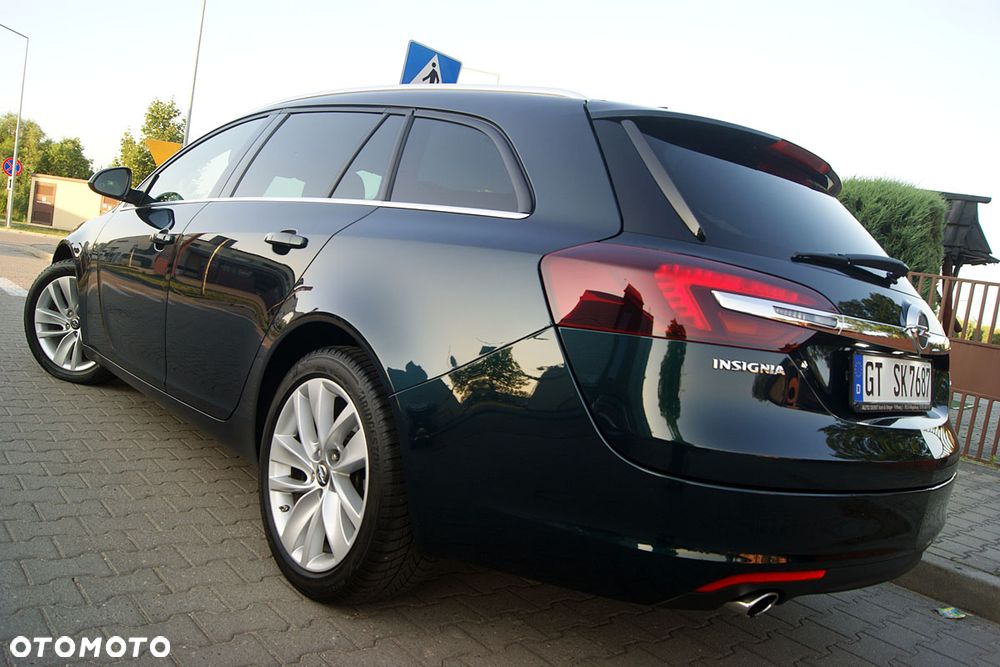 Opel Insignia 2.0 CDTI Cosmo S&S - 17