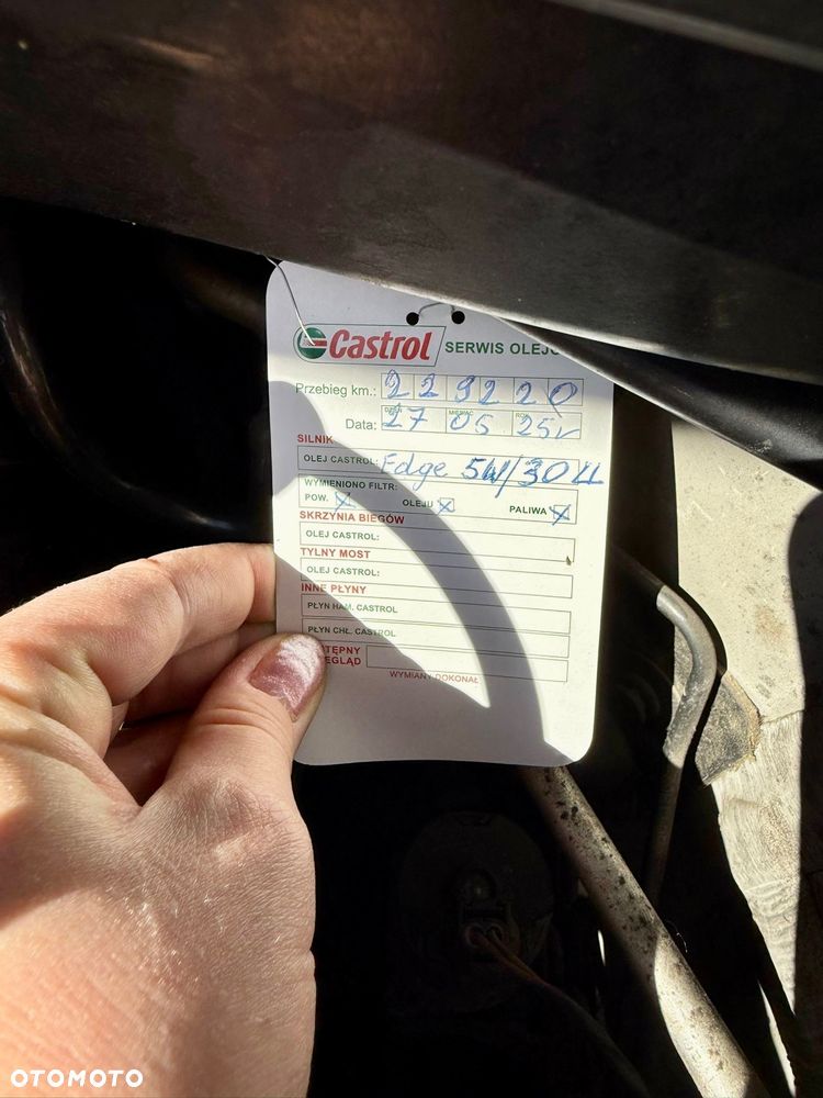 BMW Seria 1 118d DPF - 8