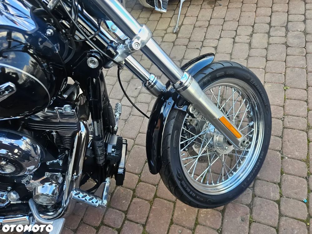 Harley-Davidson Dyna Super Glide - 5
